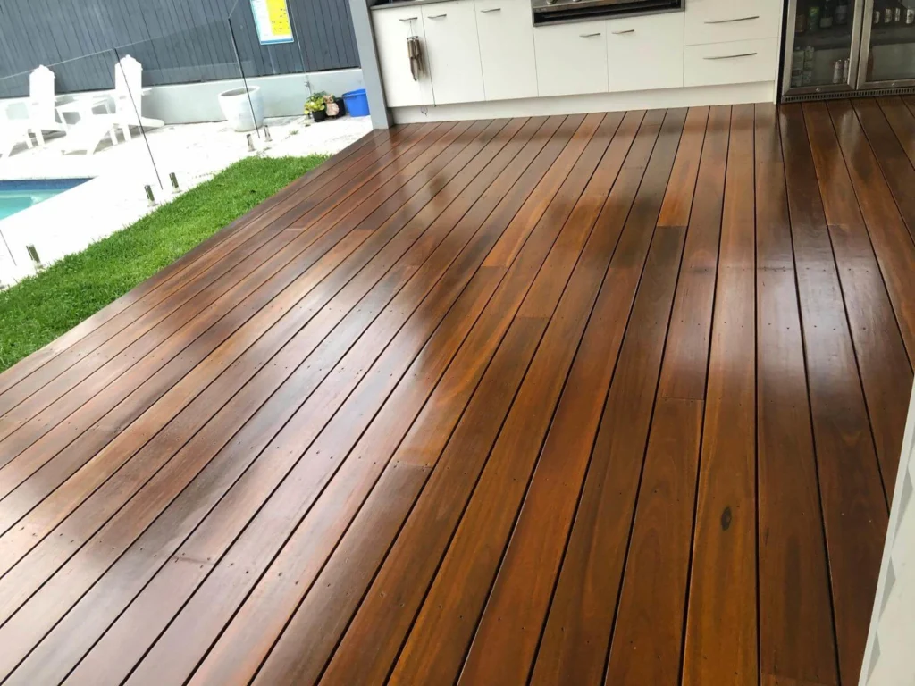 timber-deck-sanding-finishing-singapore